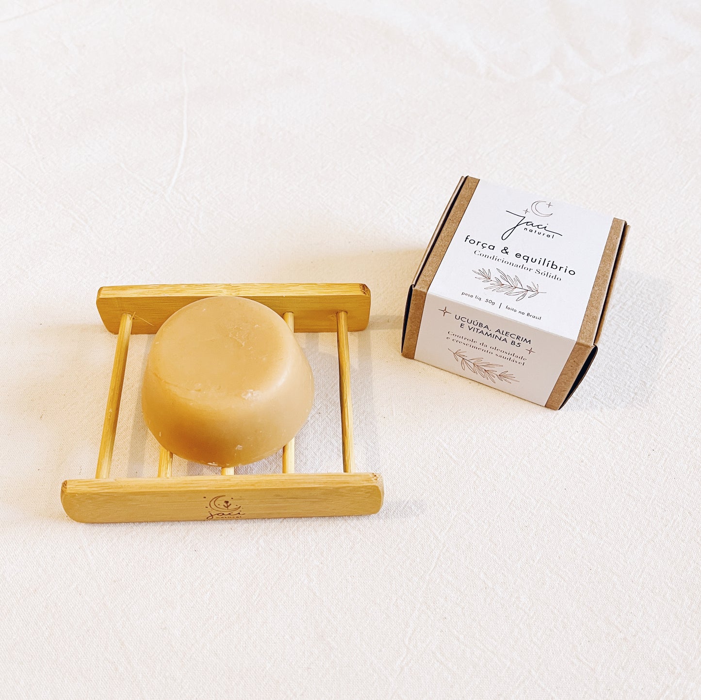 Condicionador Sólido | Força e Equilíbrio | Ucuúba e Alecrim | 50g | Embalagem danificada - Aqui na Jaci Natural - Por R$30.00! Compre agora na Jaci Natural